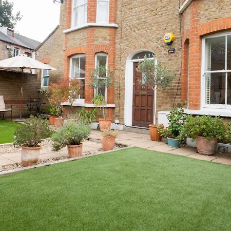 Pass The Keys Garden Apartment In Stockwell Londen Buitenkant foto