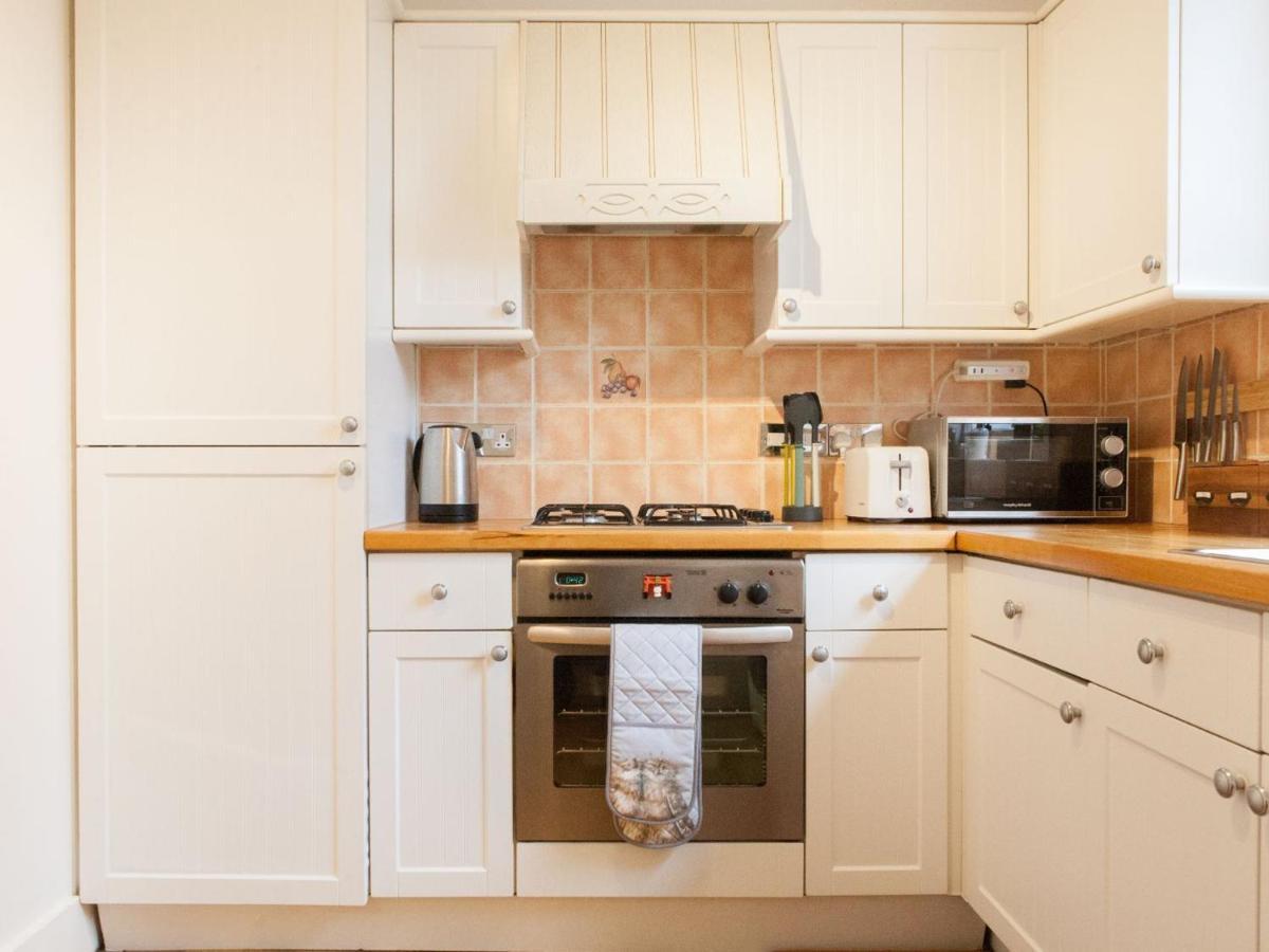 Pass The Keys Garden Apartment In Stockwell Londen Buitenkant foto