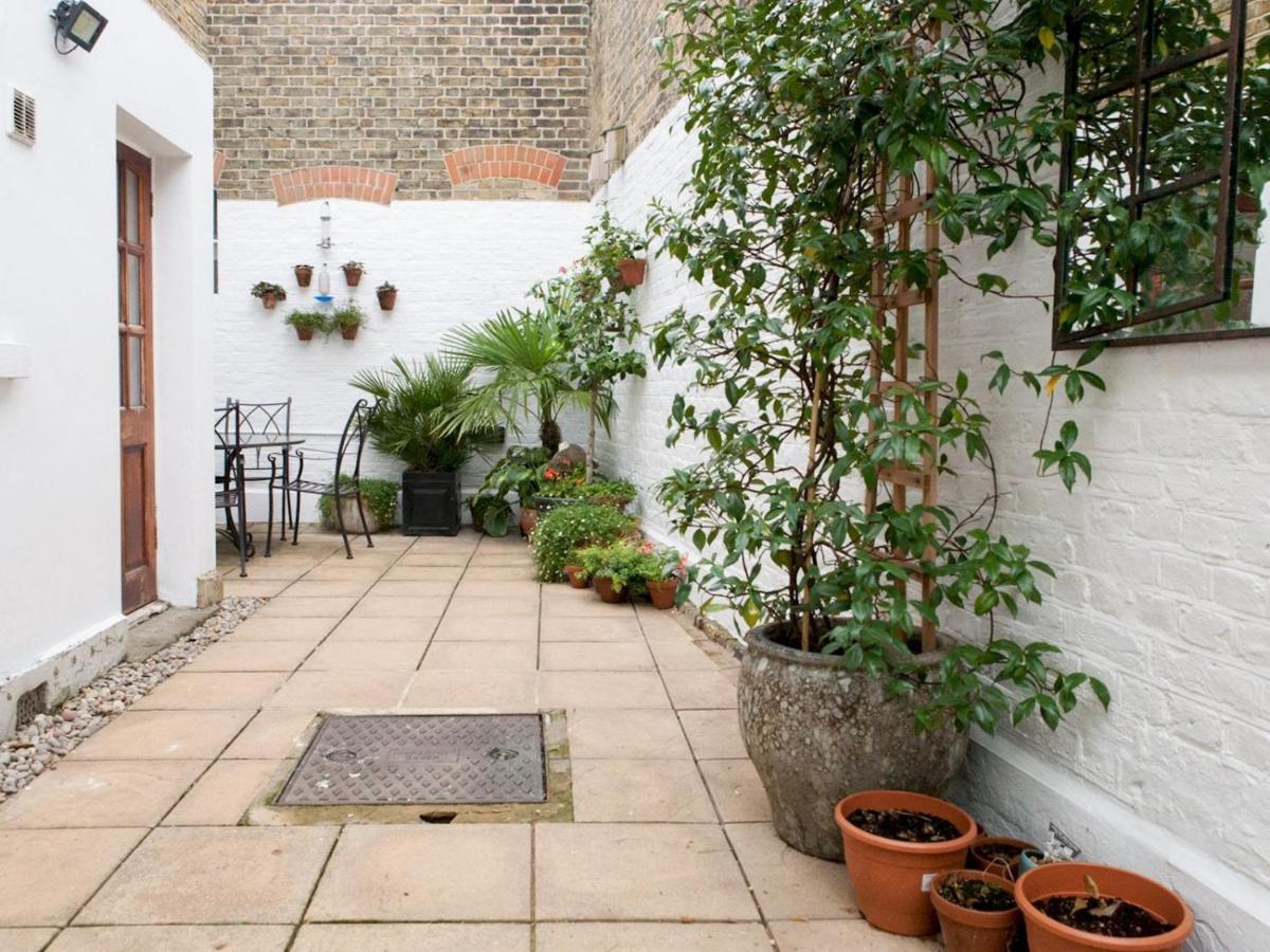 Pass The Keys Garden Apartment In Stockwell Londen Buitenkant foto