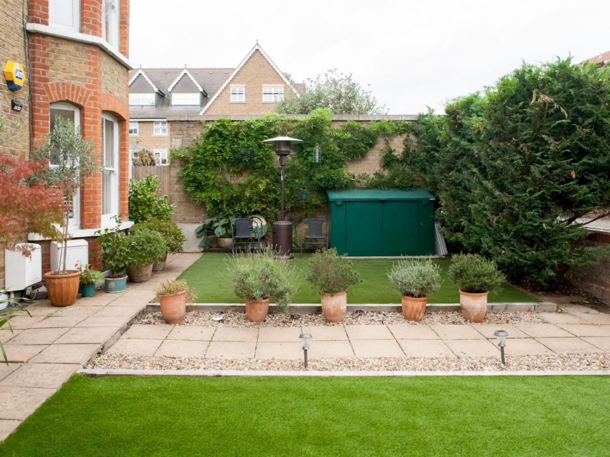 Pass The Keys Garden Apartment In Stockwell Londen Buitenkant foto