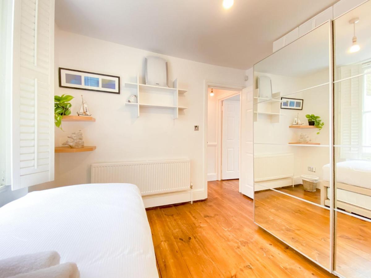 Pass The Keys Garden Apartment In Stockwell Londen Buitenkant foto